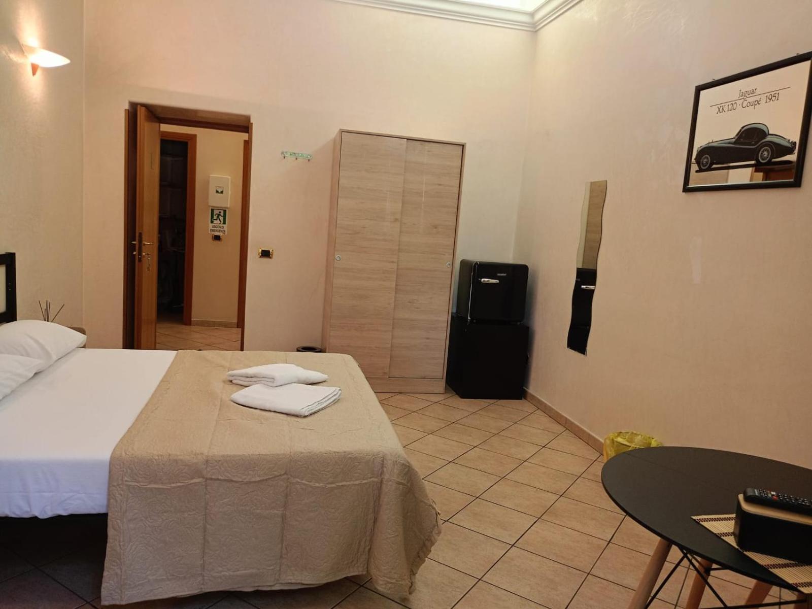 Ragusa Bis 罗马 外观 照片